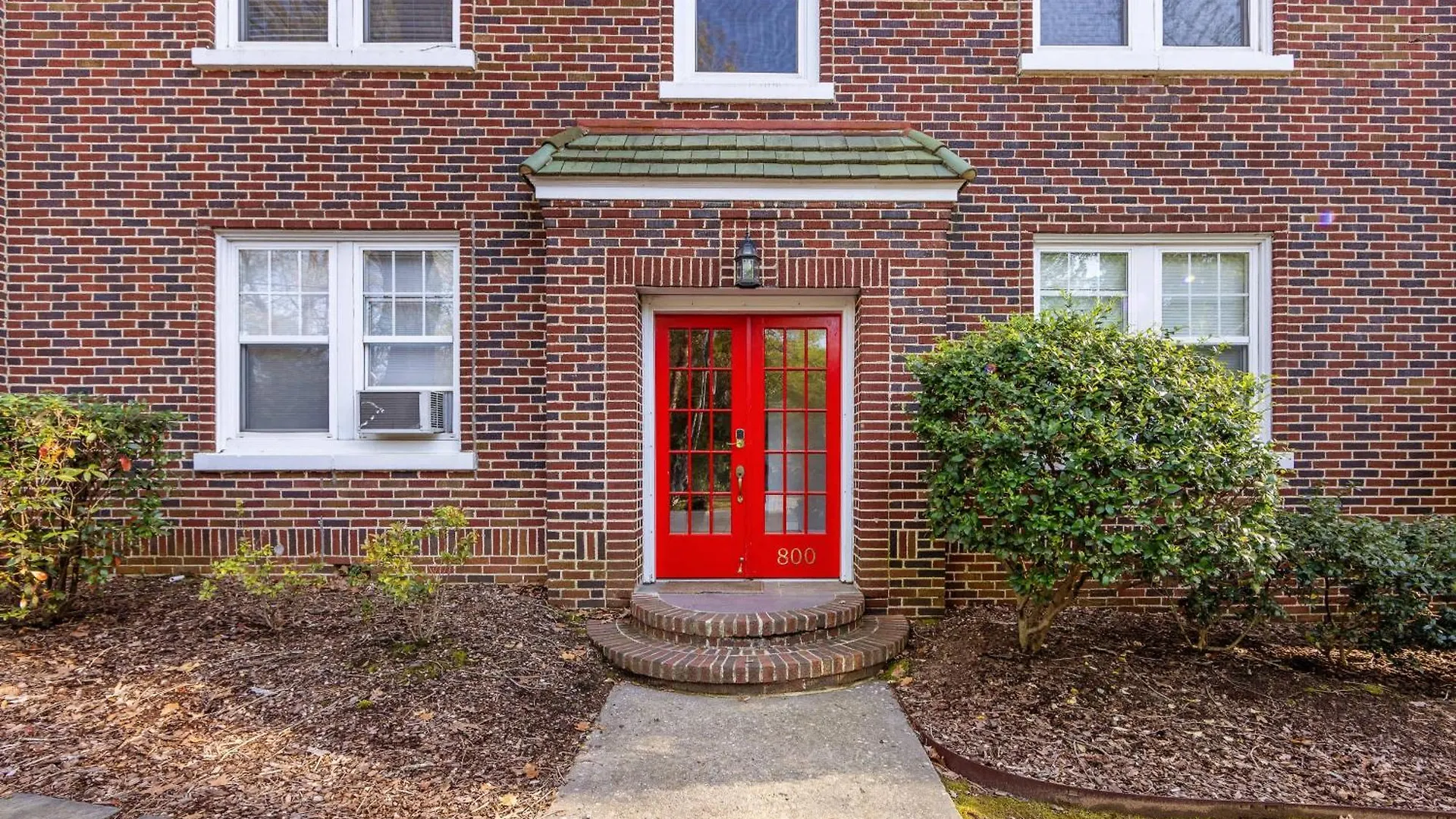 Chic Comfortable 2Br With Porch Near Dilworth Charlotte United States